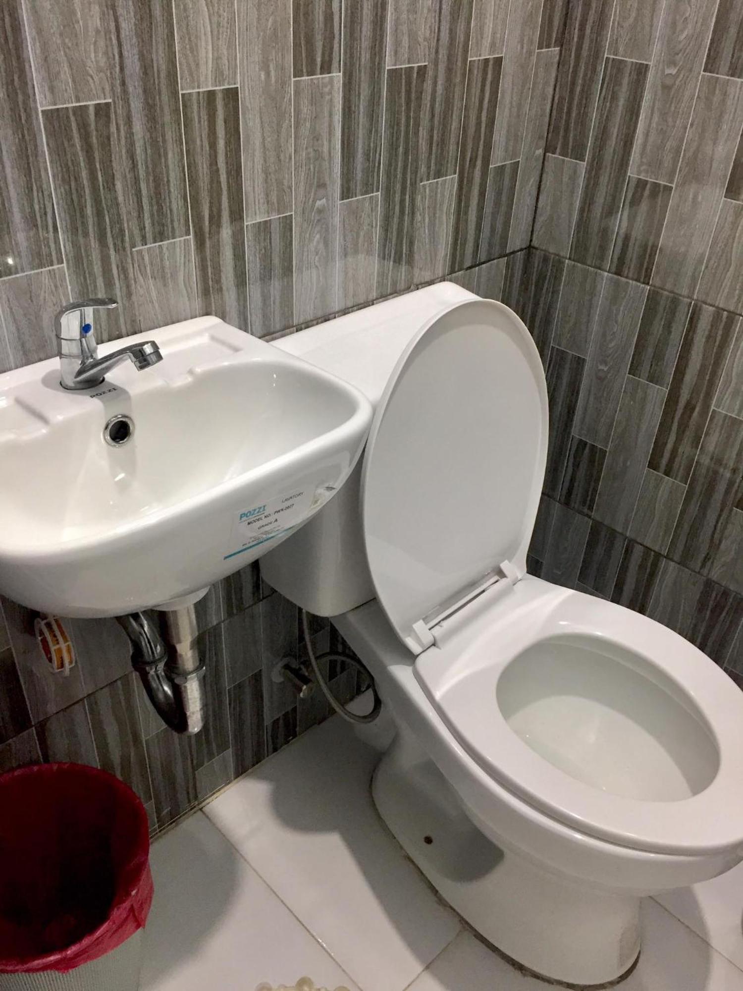 Ziet Hotel Mambajao Chambre photo